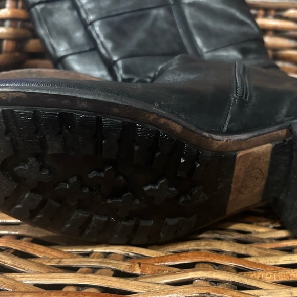 Gino Rossi  Black Leather Riding  Boots fully lined with Sherpa. - Picture 3 of 14